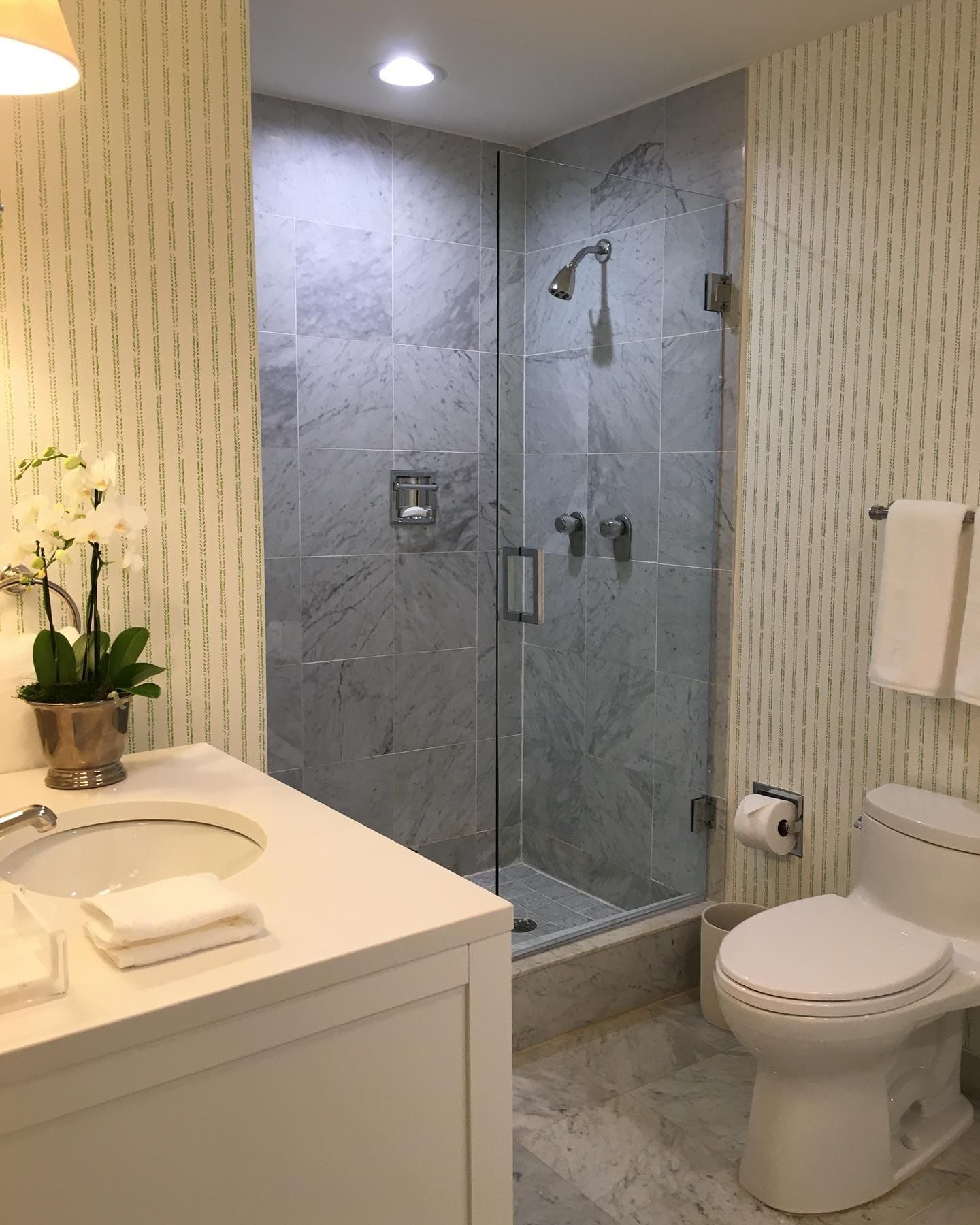 placeholder image-sq