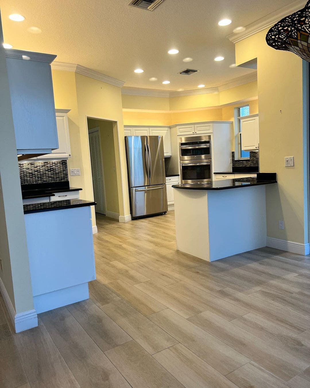 placeholder image-sq